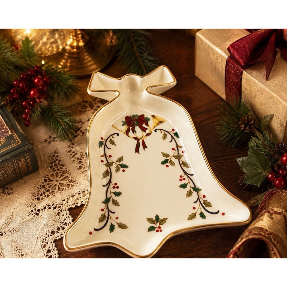 New Vintage Mikasa Holiday Elegance Bell Dish FK001/501 Fine Porcelain Christmas